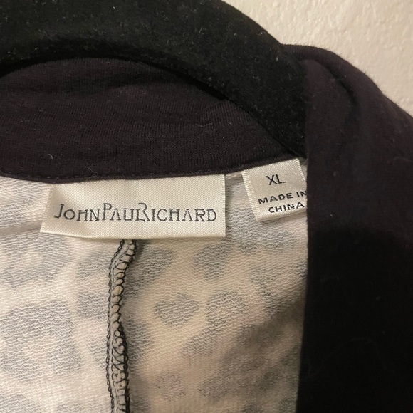 John Paul Richard Cheetah Print Cotton Blazer with Zipper - Picture 3 of 7